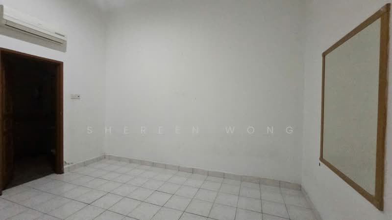 Rumah Teres 2 Tingkat untuk Disewa di Taman Pelangi Indah (Ulu Tiram) - Shereen Wong - Interior - PropertyGuru.com.my