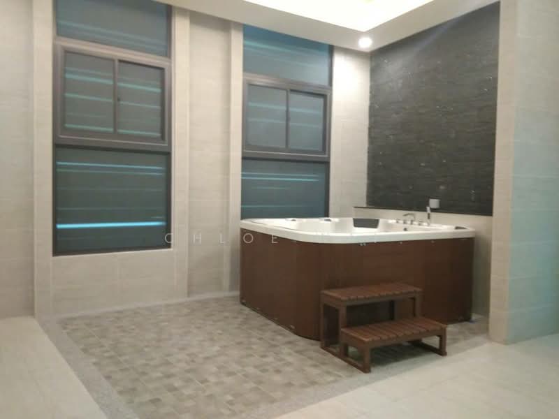 Kondominium untuk Dijual di The Vyne - Chloe Wai - Bathroom - PropertyGuru.com.my