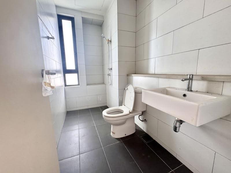 3-storey Terraced House for Sale in Rawang (Selangor) - LEON WONG - PropertyGuru.com.my