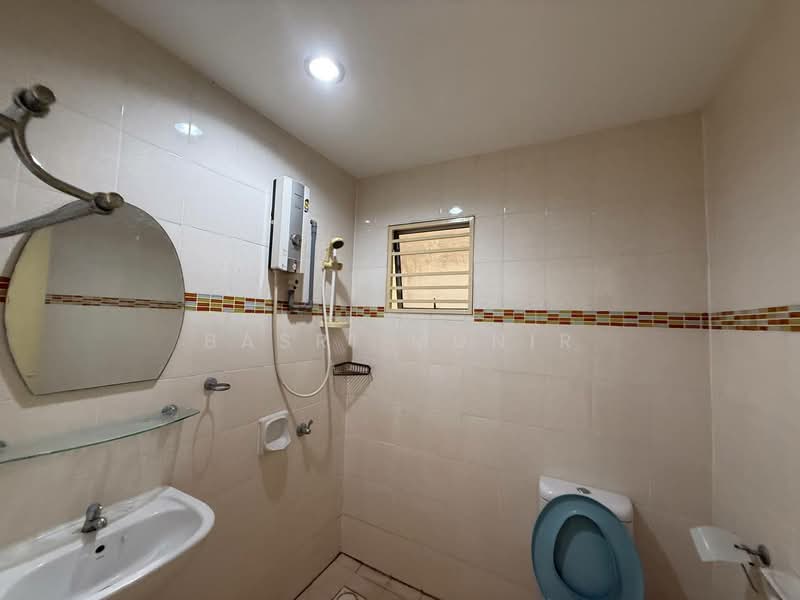 Kondominium untuk Dijual di Renjana Ampang - Basri Munir - Bathroom - PropertyGuru.com.my