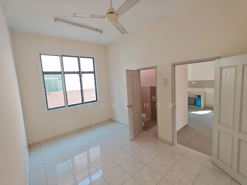 Rumah Berkembar untuk Dijual di Taman Desa Idaman (Durian Tunggal) - Joanne How - Interior - PropertyGuru.com.my
