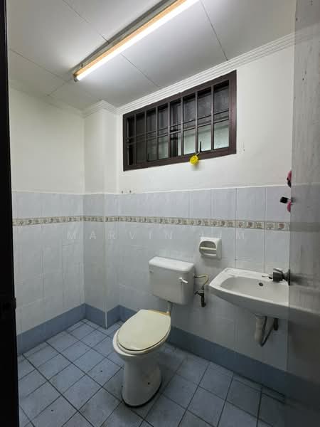 Kondominium untuk Dijual di Skudai Villa - Marvin Lim - Bathroom - PropertyGuru.com.my