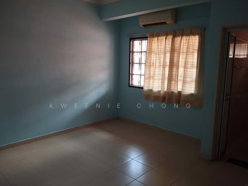 Rumah Teres 2 Tingkat untuk Dijual di Bandar Tun Hussein Onn (Cheras) - Kweenie Chong - Interior - PropertyGuru.com.my