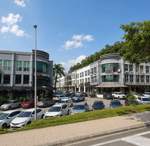 Shop for Rent in Bandar Puteri Puchong (Puchong) - D Wong - PropertyGuru.com.my