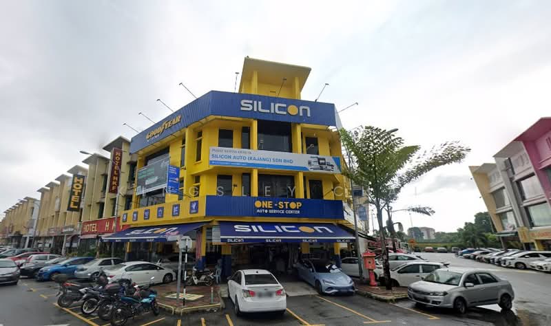 Kedai untuk Dijual di Kajang (Selangor) - Kingsley Chai - Exterior - PropertyGuru.com.my