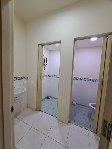 Condominium for Rent at Seri Maya Condominium - Valerie Ng - PropertyGuru.com.my