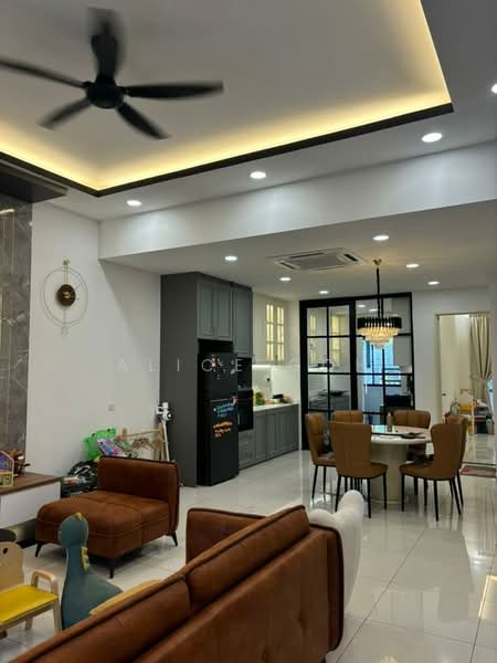 2-storey Terraced House for Sale in Johor Bahru (Johor) - Alice Goh - Living Room - PropertyGuru.com.my