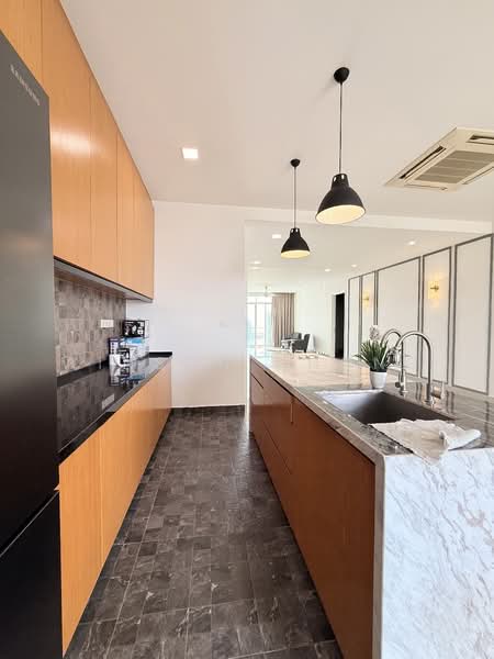 Kondominium untuk Disewa di The Cantonment - Winson Chong - Kitchen - PropertyGuru.com.my