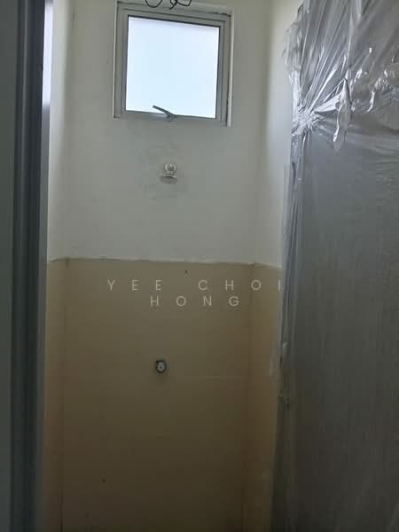 Shop for Sale in Perai (Penang) - Yee Choi Hong - Bathroom - PropertyGuru.com.my
