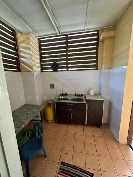 2-storey Terraced House for Sale in Putrajaya (Putrajaya) - Adibah Salim - Kitchen - PropertyGuru.com.my