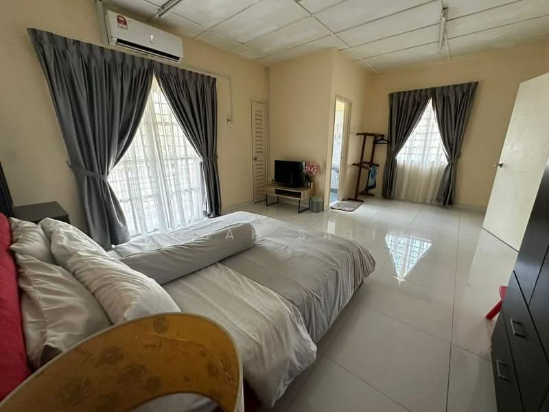 2-storey Terraced House for Sale in Putrajaya (Putrajaya) - Adibah Salim - Bedroom - PropertyGuru.com.my