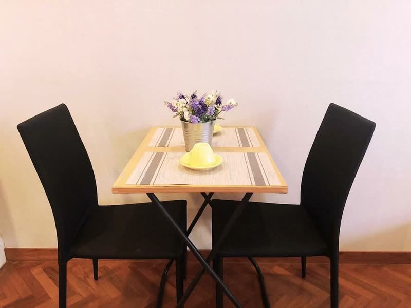 Servis Apartment untuk Dijual di Straits Quay (The Suites at Waterside) - Jenny Leong - Dining Room - PropertyGuru.com.my