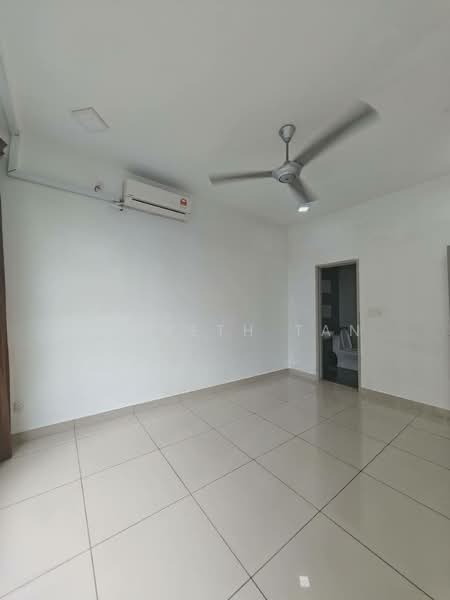 Apartment for Sale at Austin Regency (Pangsapuri Austin Perdana) - Kenneth Tan - Bathroom - PropertyGuru.com.my