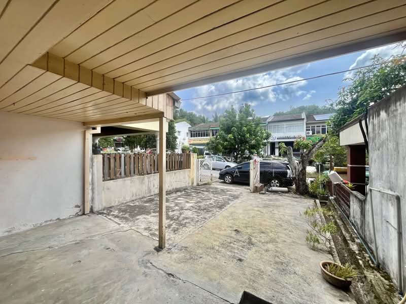 Rumah Teres 2 Tingkat untuk Dijual di Selayang (Selangor) - Azli Ibrahim - Exterior - PropertyGuru.com.my