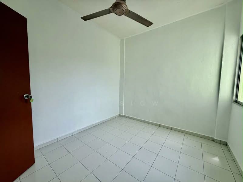 Pangsapuri untuk Dijual di Lily & Jasmine Apartment - Eva Siow - Interior - PropertyGuru.com.my