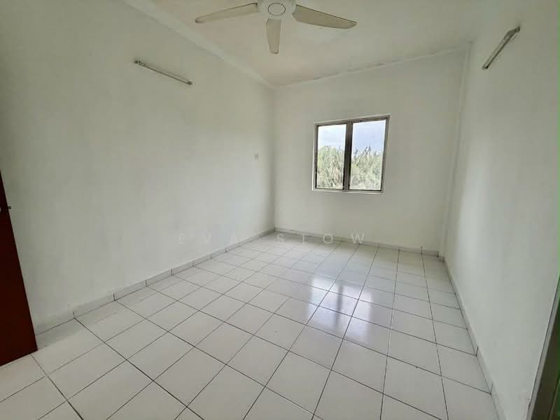 Pangsapuri untuk Dijual di Lily & Jasmine Apartment - Eva Siow - Interior - PropertyGuru.com.my