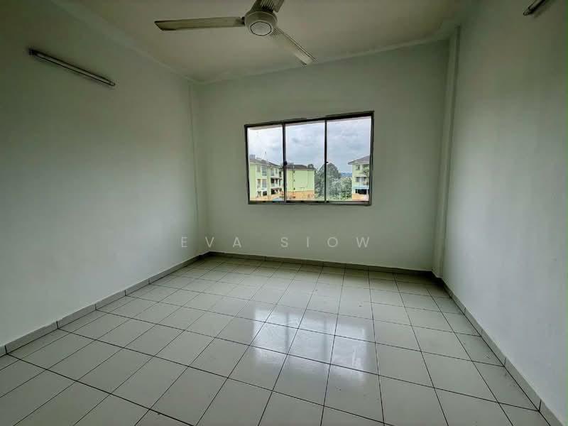 Pangsapuri untuk Dijual di Lily & Jasmine Apartment - Eva Siow - Interior - PropertyGuru.com.my