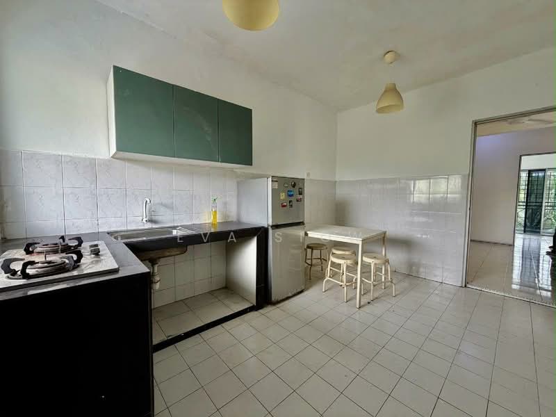 Pangsapuri untuk Dijual di Lily & Jasmine Apartment - Eva Siow - PropertyGuru.com.my