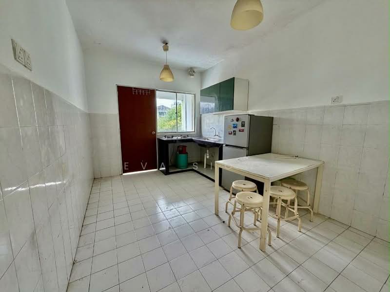 Pangsapuri untuk Dijual di Lily & Jasmine Apartment - Eva Siow - PropertyGuru.com.my