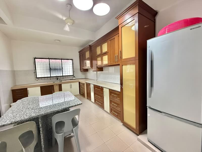 Rumah Teres 2 Tingkat untuk Disewa di Taman Pantai Emas (Klebang) - YM Chong - PropertyGuru.com.my
