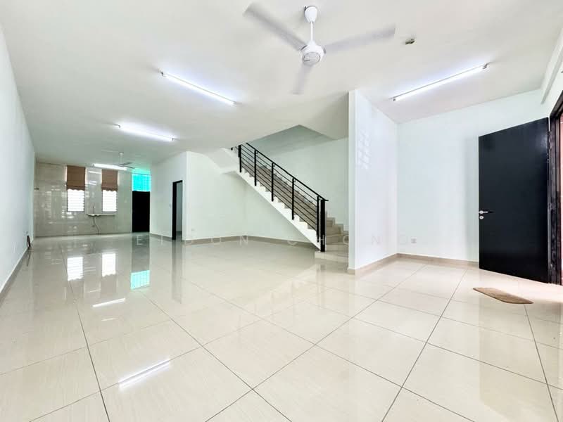 Rumah Teres 3 Tingkat untuk Dijual di Kajang (Selangor) - Eldon Chong - Living Room - PropertyGuru.com.my