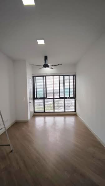Servis Apartment untuk Disewa di Putra Residence - Jenny Ng - Living Room - PropertyGuru.com.my