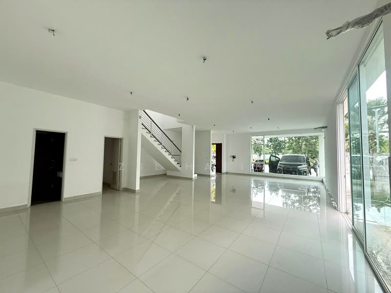 Semi-Detached House for Sale in Cyberjaya (Selangor) - Zul Hasif - PropertyGuru.com.my