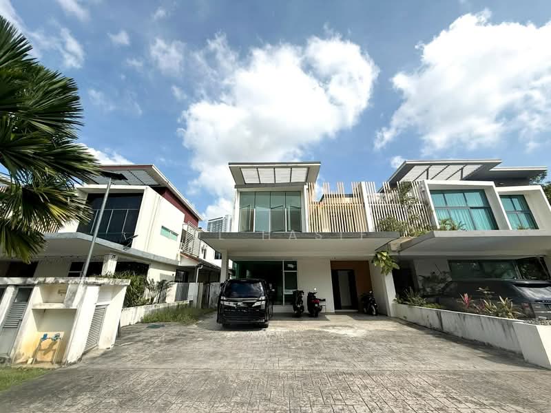 Semi-Detached House for Sale in Cyberjaya (Selangor) - Zul Hasif - PropertyGuru.com.my