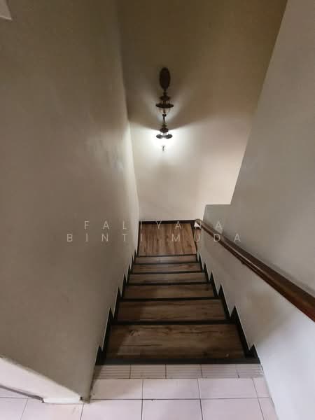 Rumah Teres 2 Tingkat untuk Dijual di Bandar Putra Permai (Seri Kembangan) - Faliyana binti Muda - PropertyGuru.com.my