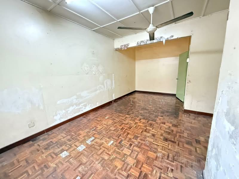 Terraced House for Sale in Bandar Country Homes (Rawang) - Jacky Liew - Interior - PropertyGuru.com.my