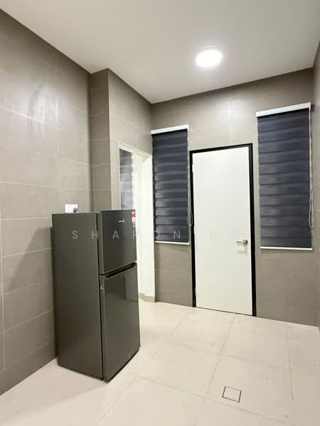 Rumah Berkembar untuk Dijual di Taman Sutera Utama (Skudai) - Sharon Ng - Kitchen - PropertyGuru.com.my