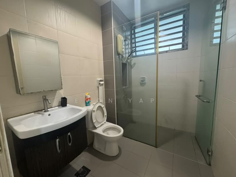 Rumah Teres 2 Tingkat untuk Dijual di Bandar Dato Onn (Tebrau) - Evon Yap - Bathroom - PropertyGuru.com.my