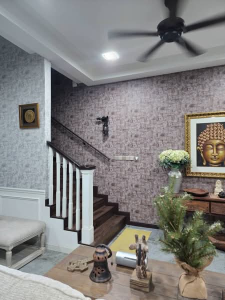 3-storey Terraced House for Sale in Bandar Nusaputra (Puchong) - Rich Rao - Living Room - PropertyGuru.com.my
