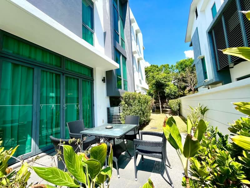 Rumah Teres 3 Tingkat untuk Dijual di Cyberjaya (Selangor) - Yasmin Sulaiman - Exterior - PropertyGuru.com.my