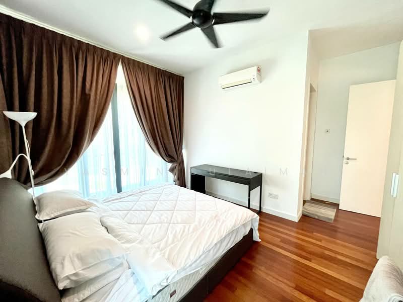 Rumah Teres 3 Tingkat untuk Dijual di Cyberjaya (Selangor) - Yasmin Sulaiman - PropertyGuru.com.my