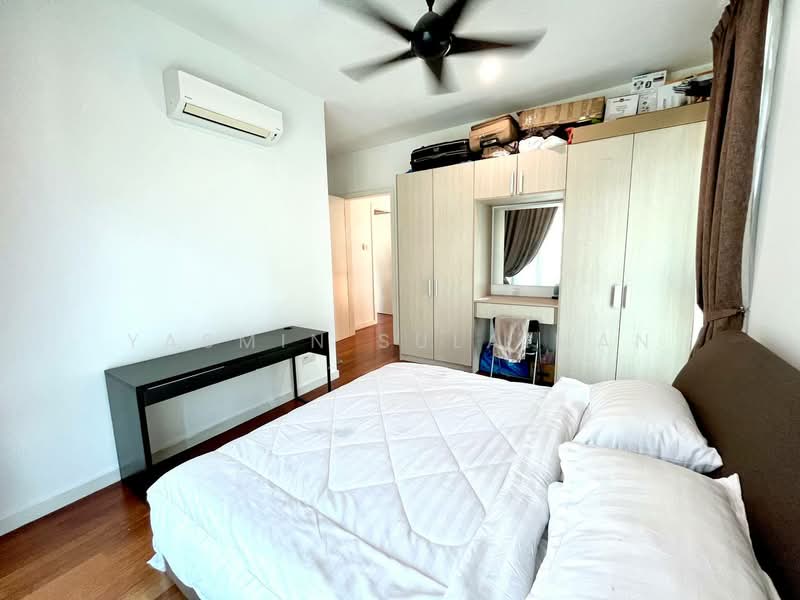 Rumah Teres 3 Tingkat untuk Dijual di Cyberjaya (Selangor) - Yasmin Sulaiman - PropertyGuru.com.my