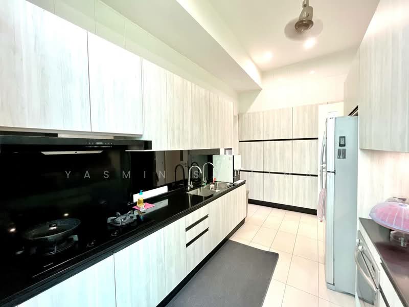 Rumah Teres 3 Tingkat untuk Dijual di Cyberjaya (Selangor) - Yasmin Sulaiman - PropertyGuru.com.my