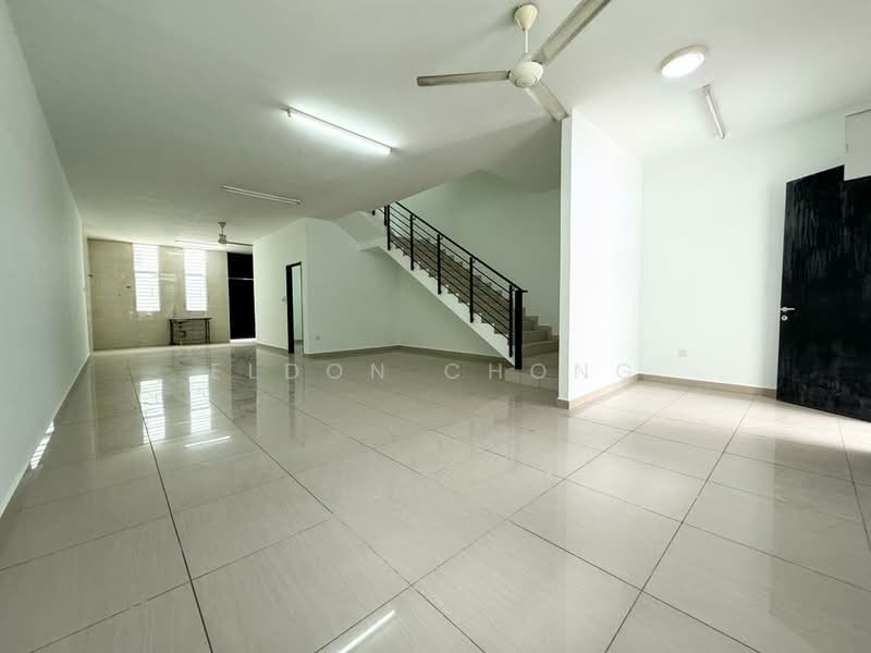 3-storey Terraced House for Sale in Kajang (Selangor) - Eldon Chong - Living Room - PropertyGuru.com.my