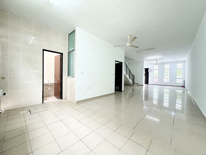 3-storey Terraced House for Sale in Kajang (Selangor) - Eldon Chong - Living Room - PropertyGuru.com.my