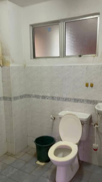 Pangsapuri untuk Dijual di Sri Wangi - Anson Hiong - Bathroom - PropertyGuru.com.my