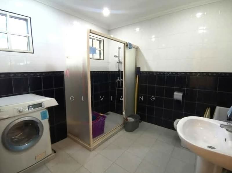 Rumah Teres 2 Tingkat untuk Dijual di Taman Supreme (Cheras) - Olivia Ng - Bathroom - PropertyGuru.com.my