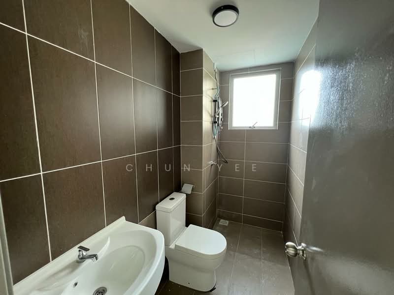 Kondominium untuk Dijual di Platinum Splendor Residence - Chun Yee - Bathroom - PropertyGuru.com.my