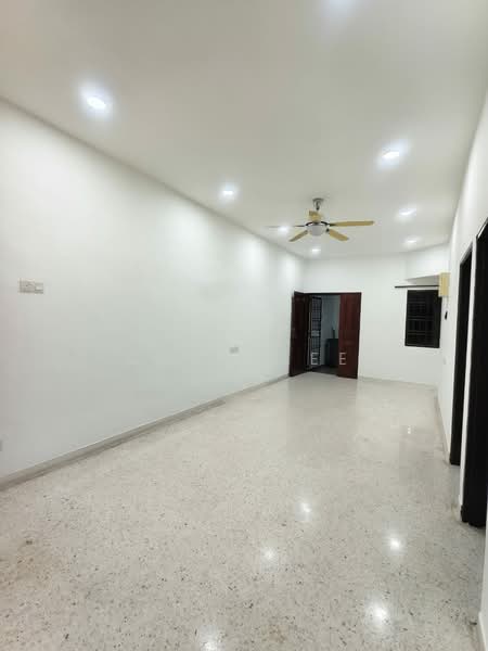 1-storey Terraced House for Sale in Skudai (Johor) - Coco Lee - Living Room - PropertyGuru.com.my