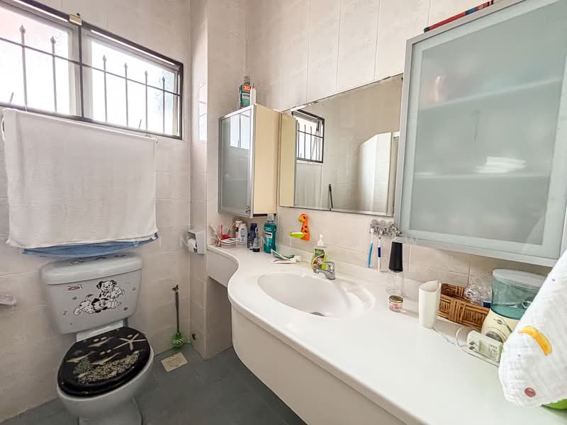 2-storey Terraced House for Sale in Petaling Jaya (Selangor) - Vincent Liaw - Bathroom - PropertyGuru.com.my