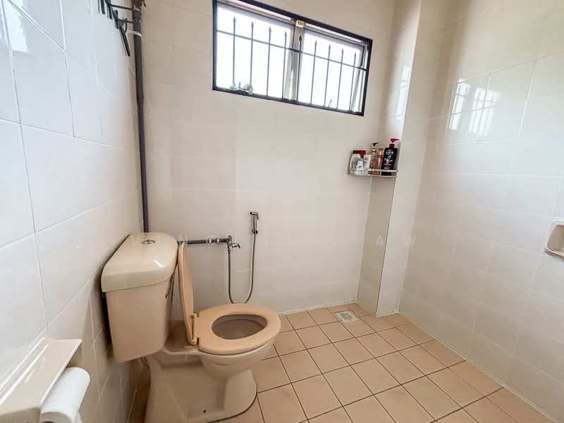 2-storey Terraced House for Sale in Petaling Jaya (Selangor) - Vincent Liaw - Bathroom - PropertyGuru.com.my