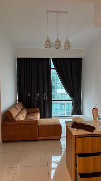 Servis Apartment untuk Dijual di Wave @ Marina Cove - Amanda Chee - Living Room - PropertyGuru.com.my