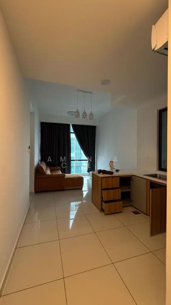 Servis Apartment untuk Dijual di Wave @ Marina Cove - Amanda Chee - Living Room - PropertyGuru.com.my