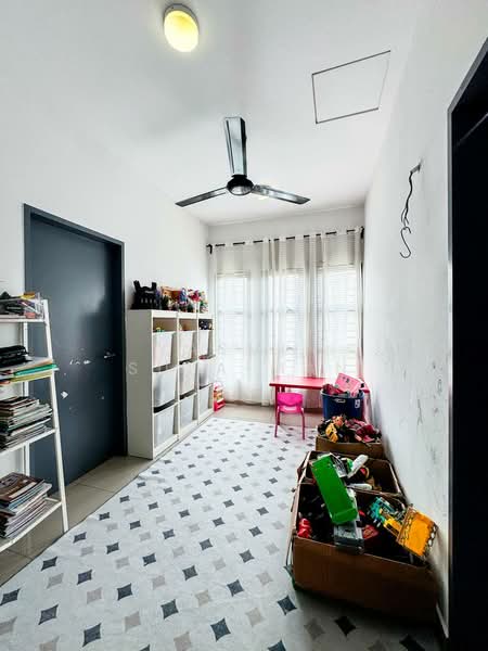 2-storey Terraced House for Sale in Kampung Batu 9 Kebun Baru (Telok Panglima Garang) - Yasmin Sulaiman - Interior - PropertyGuru.com.my