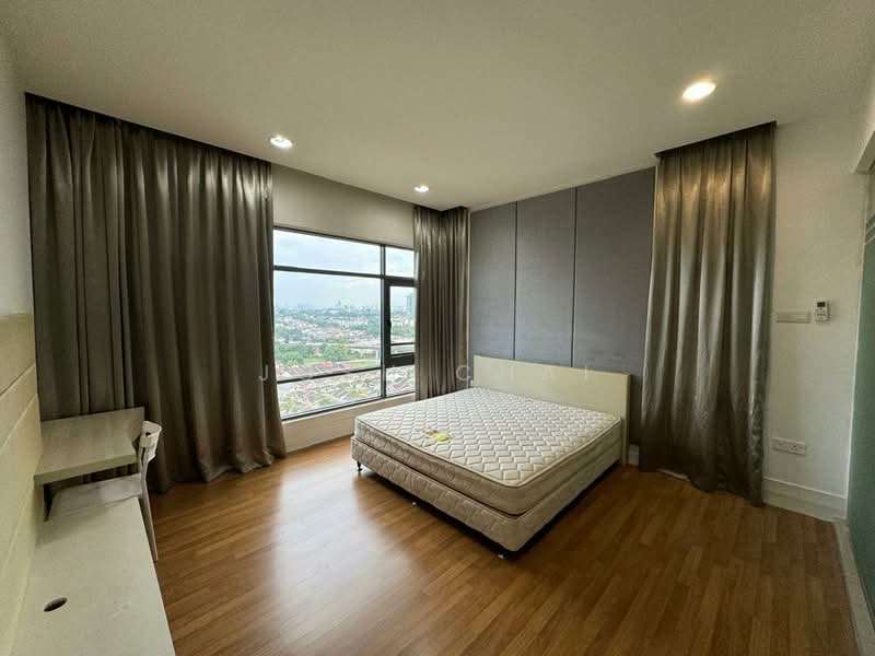 Servis Apartment untuk Dijual di Eve Suite / NZX Square - Josh Chai - Bedroom - PropertyGuru.com.my
