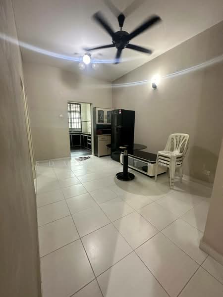 Rumah Teres 1 Tingkat untuk Disewa di Taman Nusa Bestari 2 (Iskandar Puteri (Nusajaya)) - Edmond Tang - Living Room - PropertyGuru.com.my